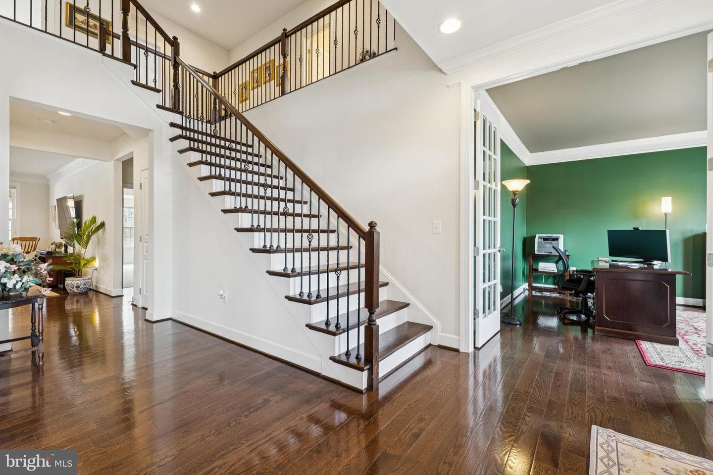 9940 Summerwood Drive photo 3