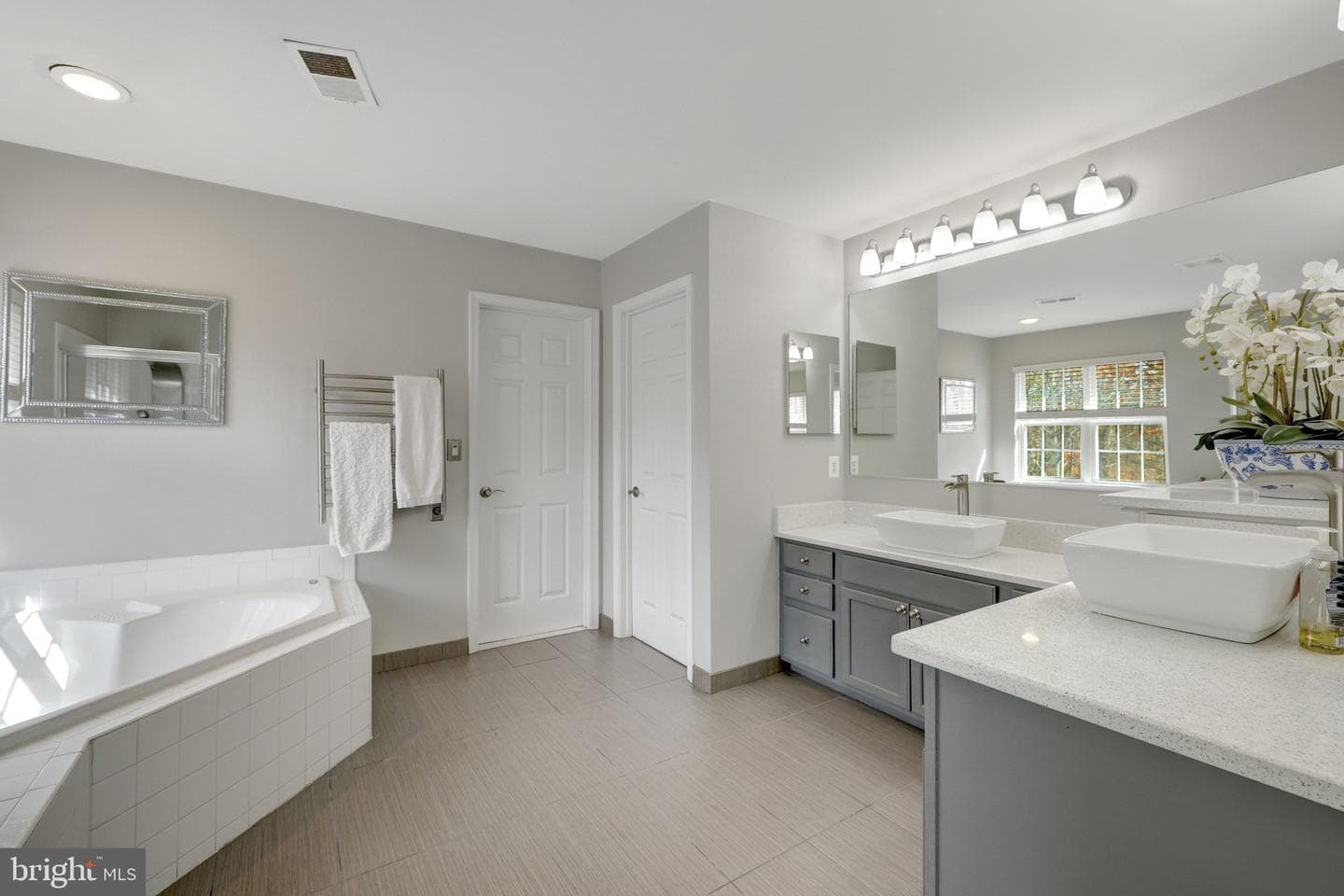 8360 Tenbrook Drive photo 33