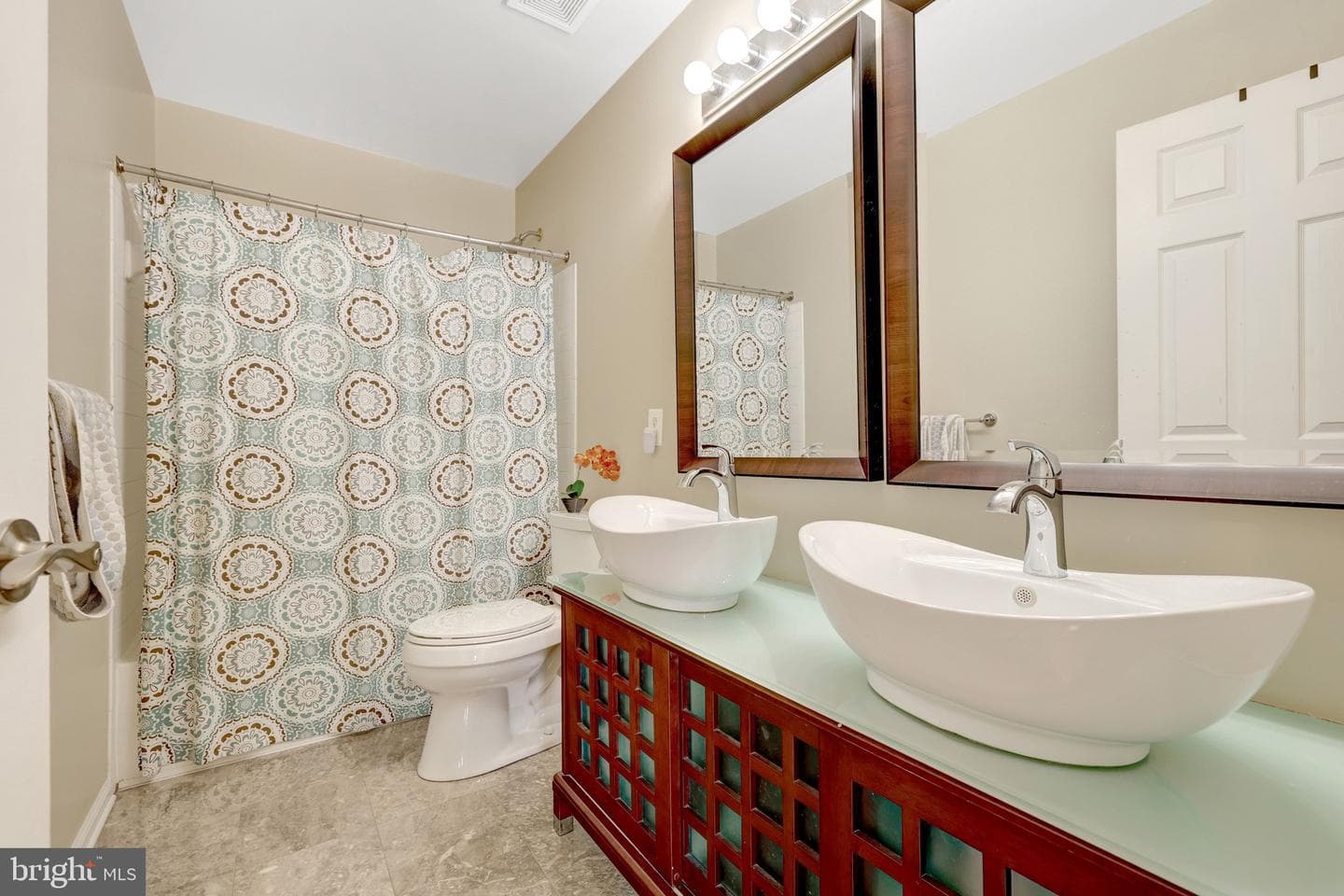 8360 Tenbrook Drive photo 41