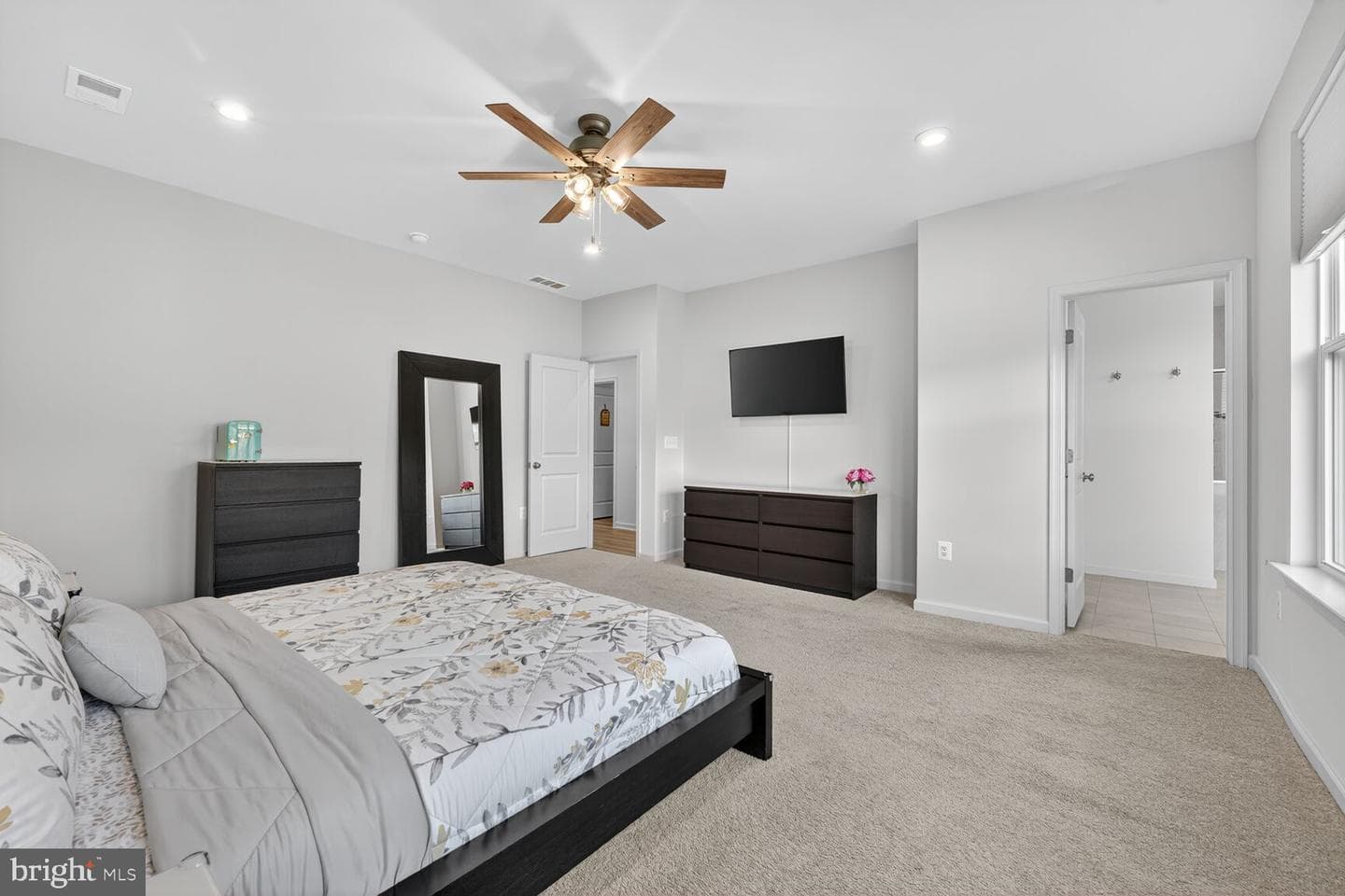 17945 Woods Overlook Drive photo 46