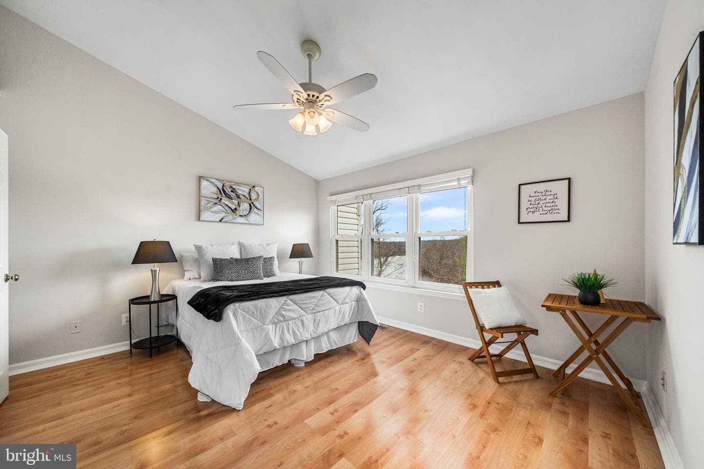 11525 Bertram Street photo 32