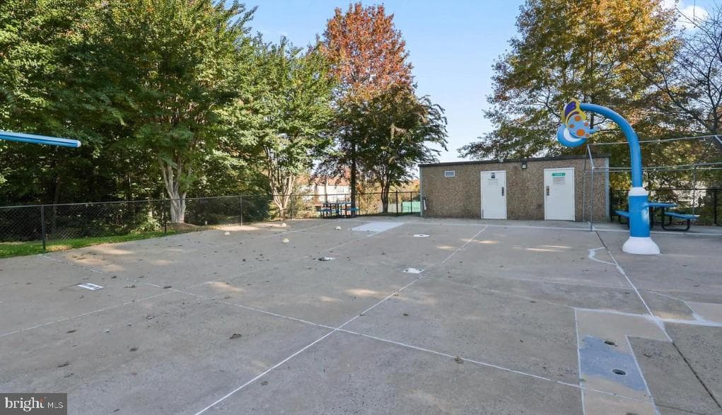 11525 Bertram Street photo 71