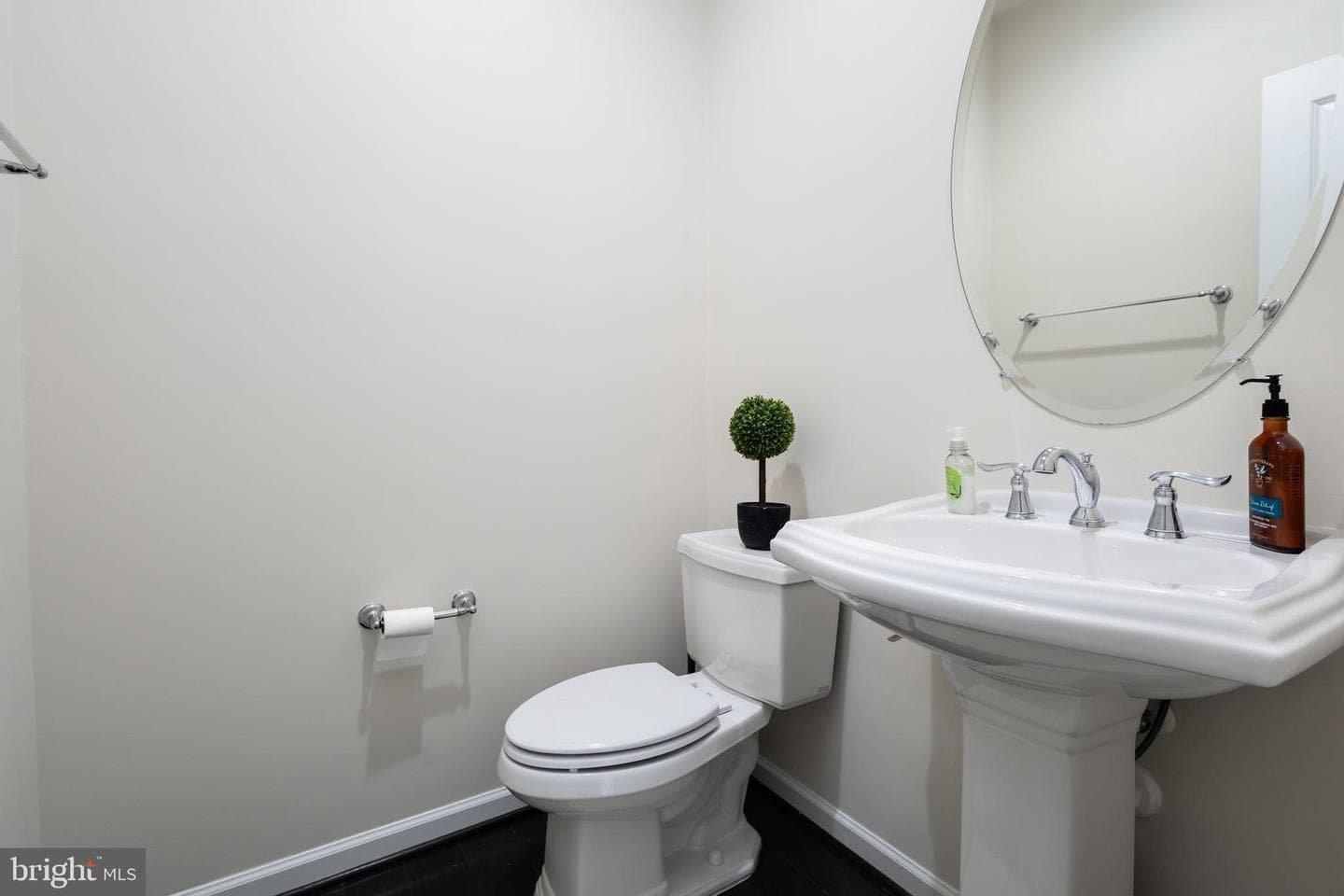 6824 William White Way photo 32