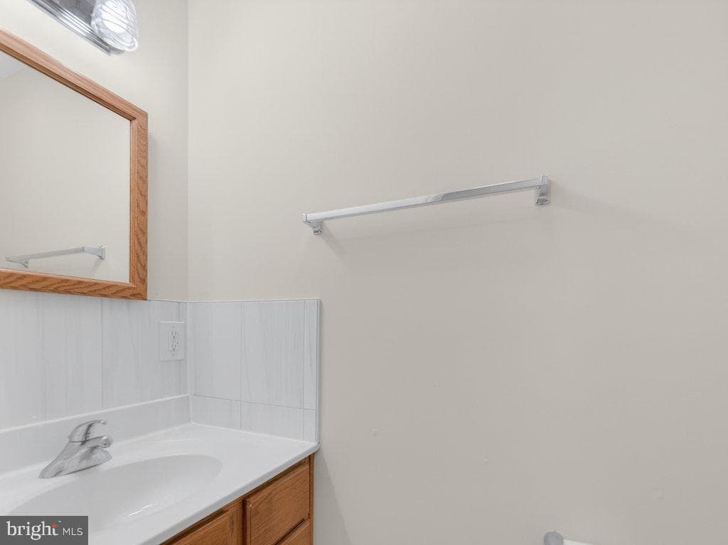 4047 White Haven Drive photo 10
