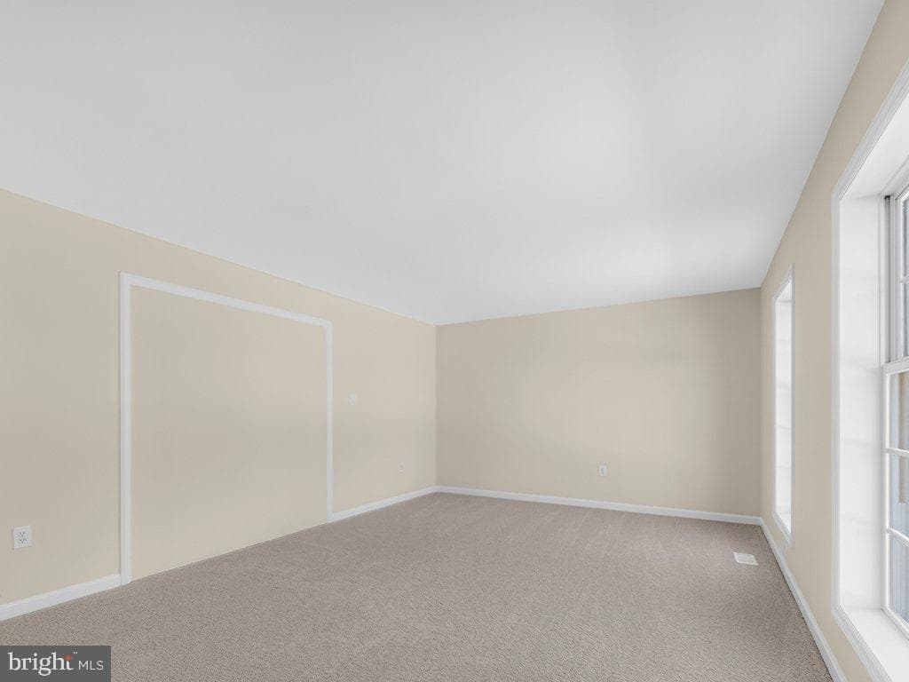 4047 White Haven Drive photo 11