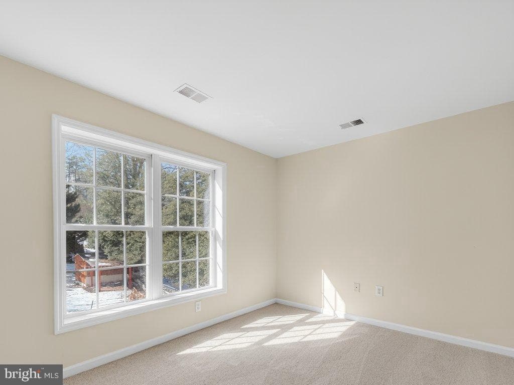 4047 White Haven Drive photo 34