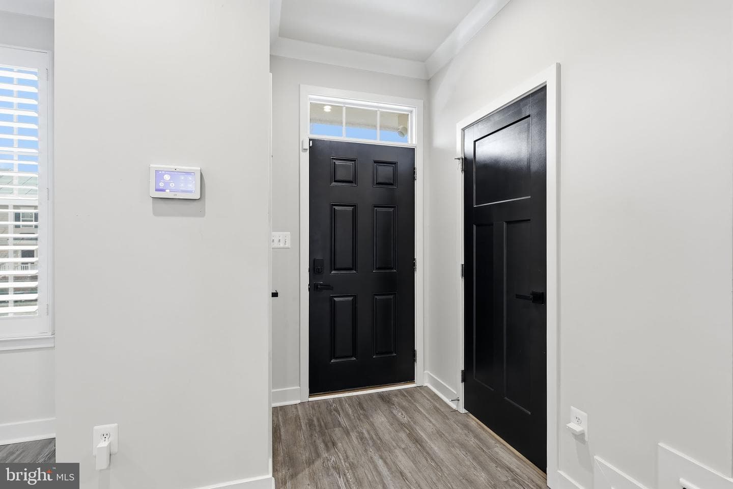 18091 Red Cedar Road photo 3