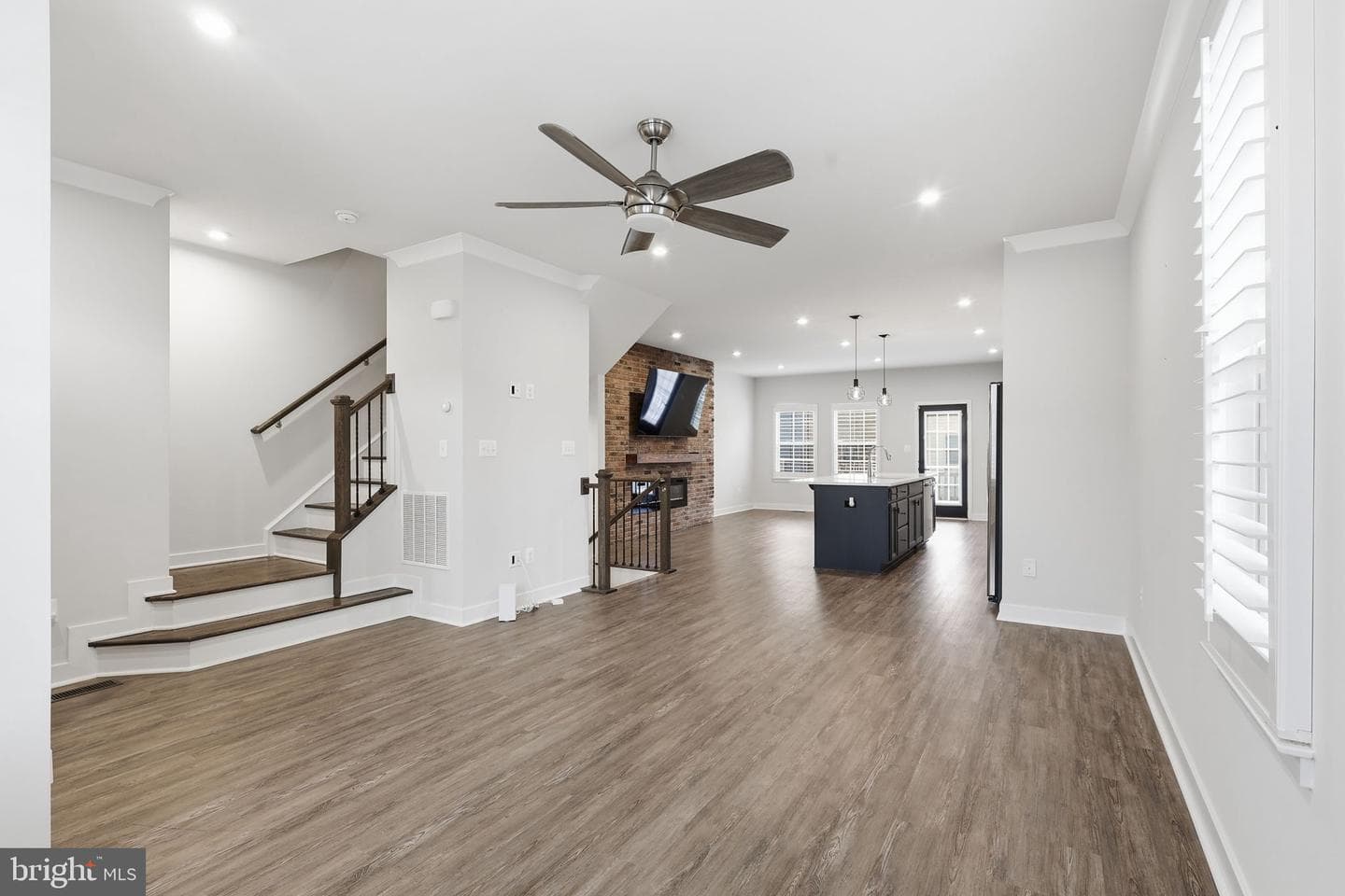 18091 Red Cedar Road photo 5