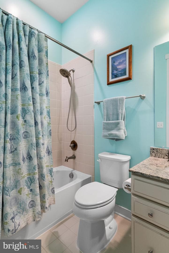 2493 Potomac River Boulevard photo 35