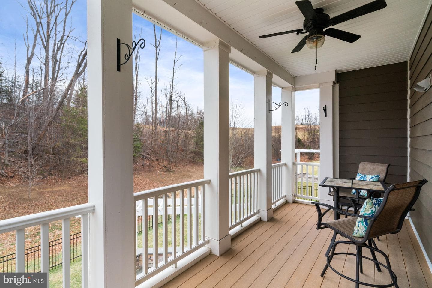 2493 Potomac River Boulevard photo 4