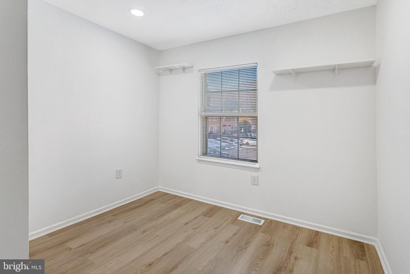 15370 Blacksmith Terrace photo 14