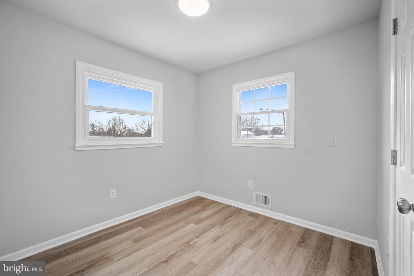 14220 Bremerton Drive photo 7