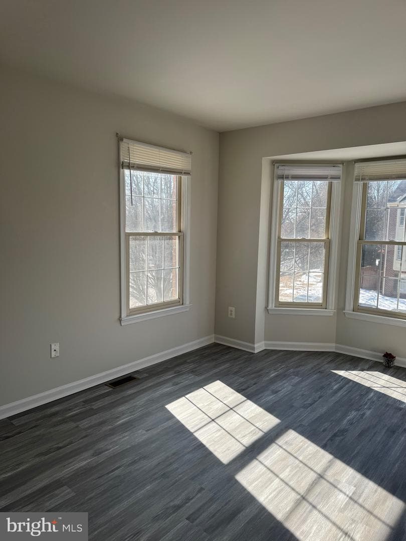 3982 Brussels Way photo 14