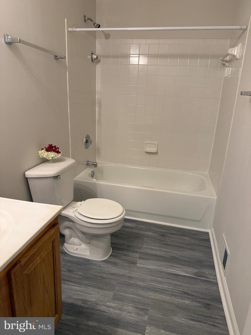 3982 Brussels Way photo 23
