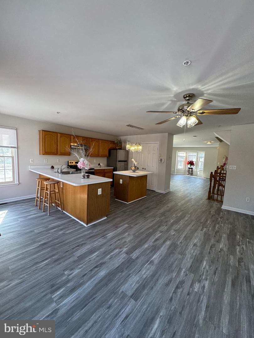 3982 Brussels Way photo 6