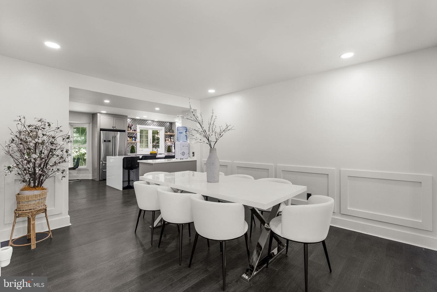 6658 Fox Den Road photo 12