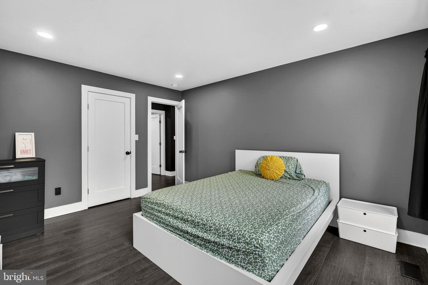 6658 Fox Den Road photo 54