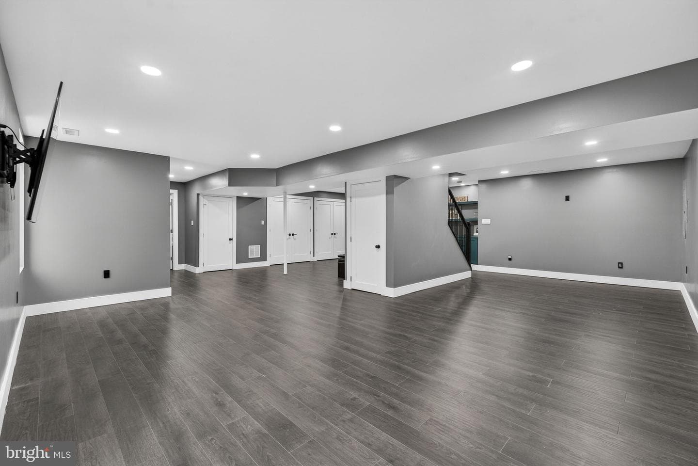 6658 Fox Den Road photo 66