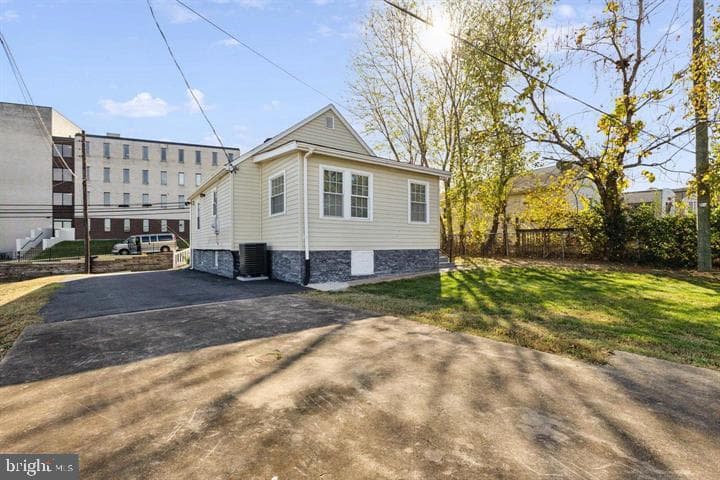 17914 Dr David Cline Lane photo 28