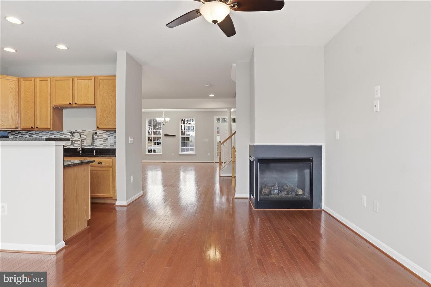 2909 Rotterdam Loop photo 11