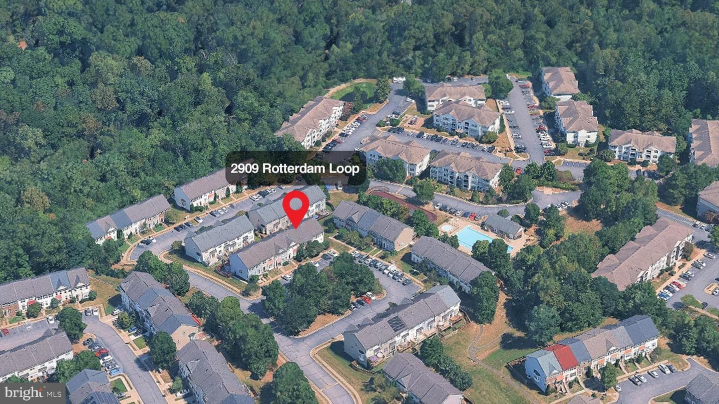 2909 Rotterdam Loop photo 37
