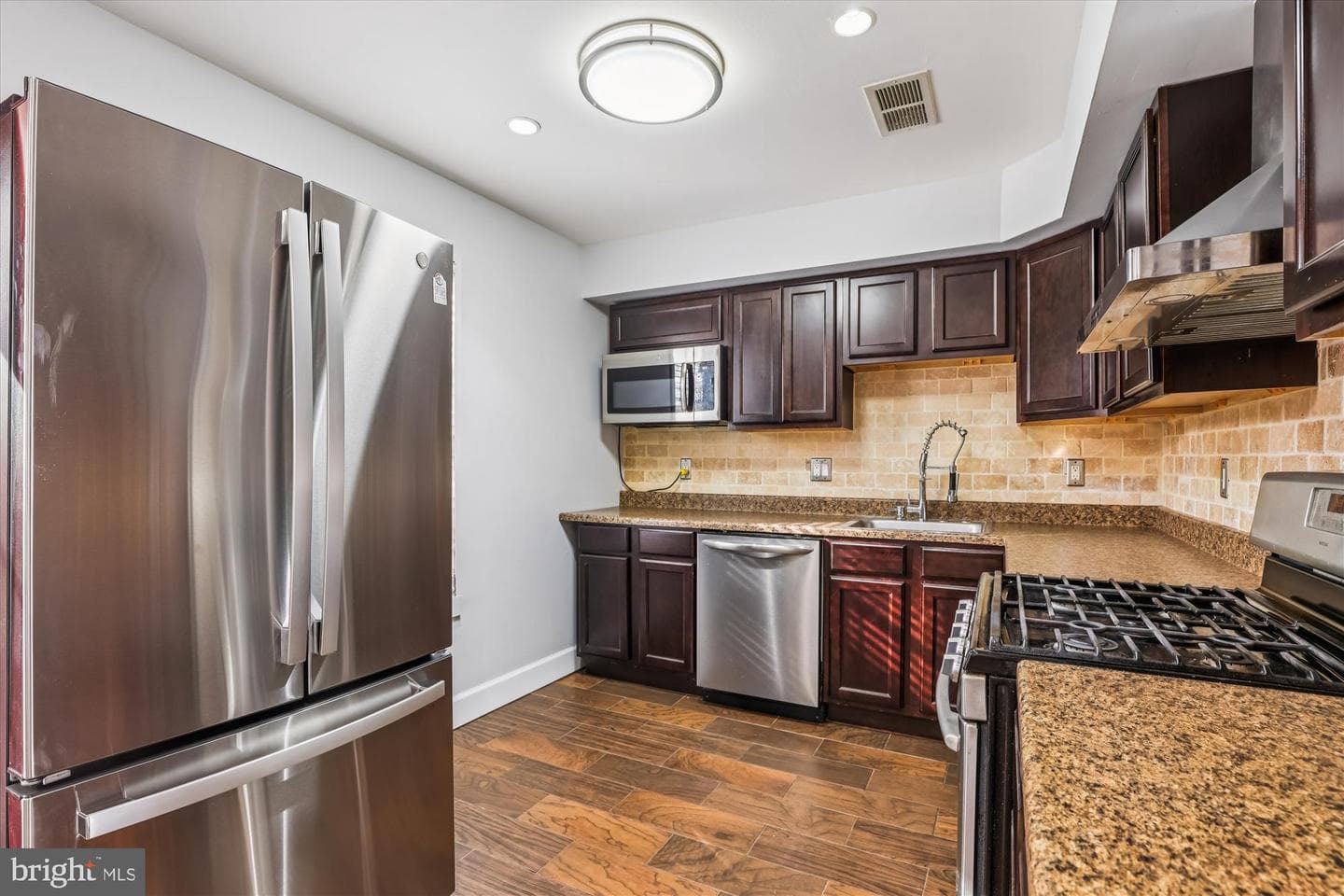 3608 Felmore Court photo 14