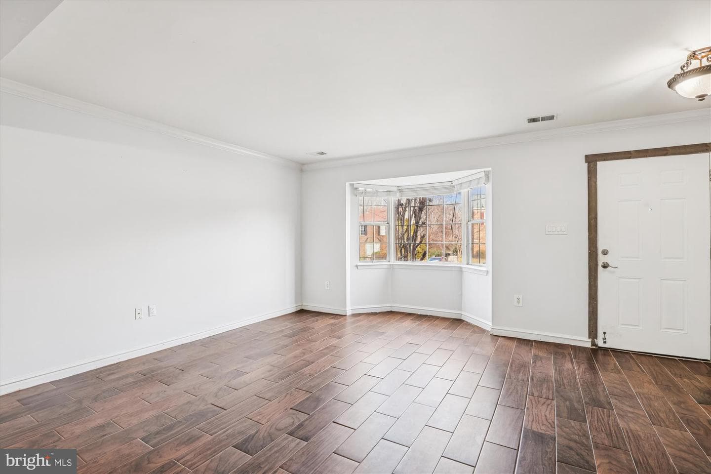 3608 Felmore Court photo 7