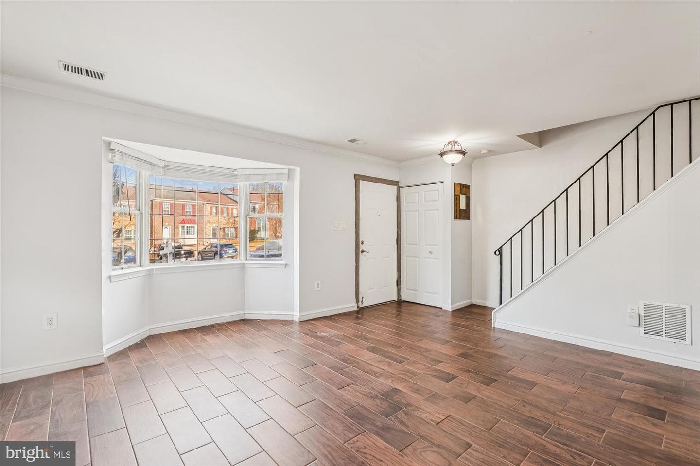 3608 Felmore Court photo 8