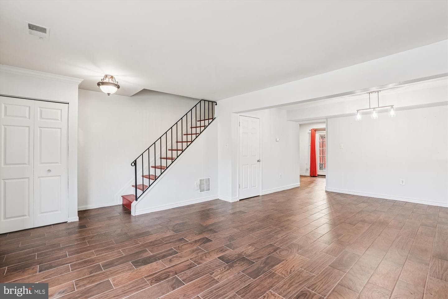 3608 Felmore Court photo 9