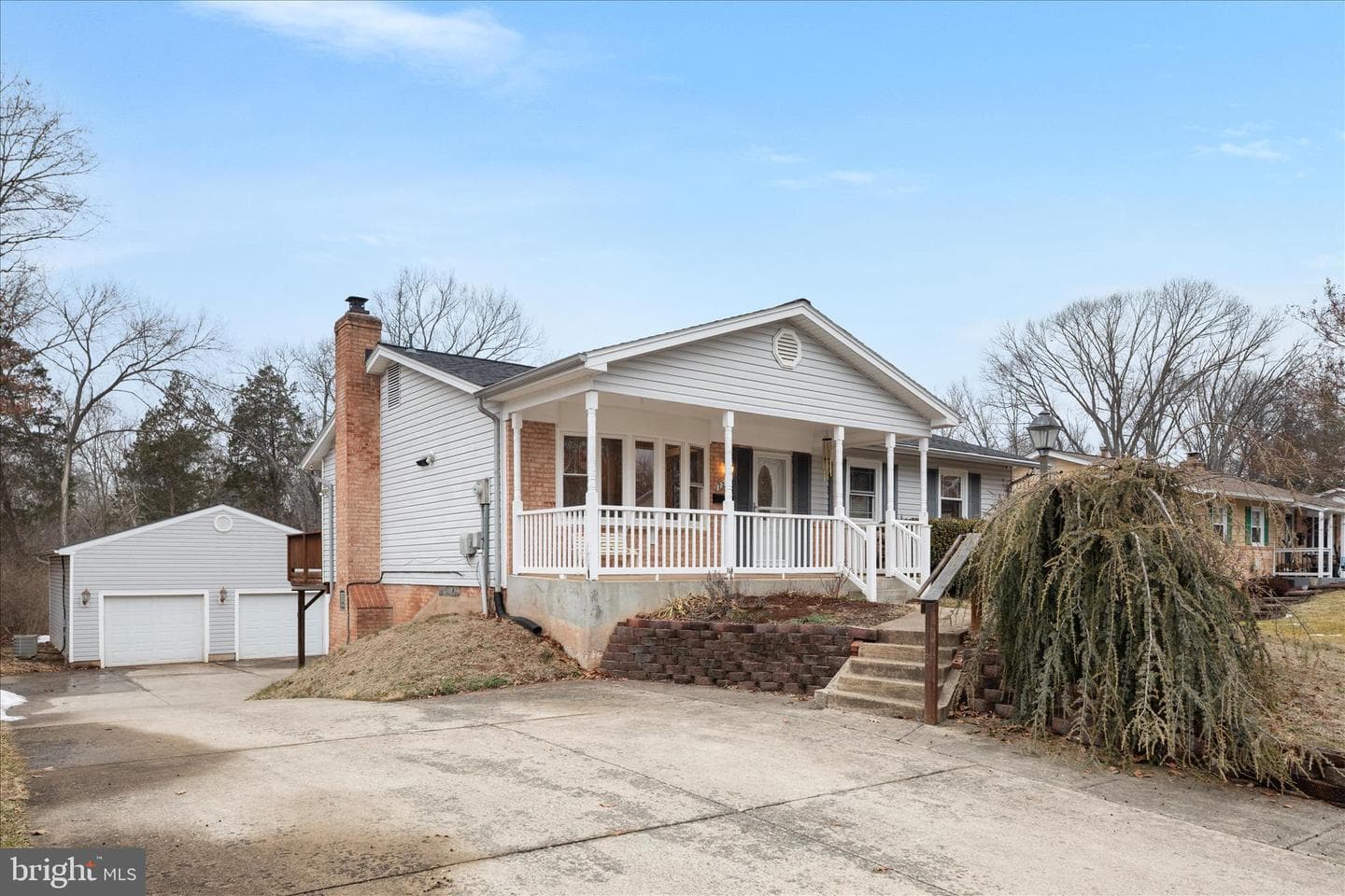 7398 Roxbury Avenue photo 2