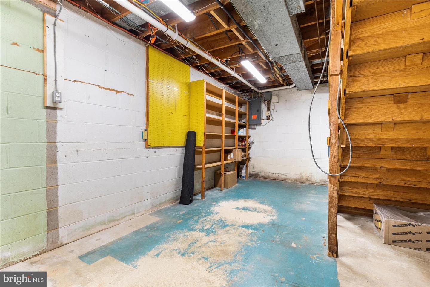 7398 Roxbury Avenue photo 33