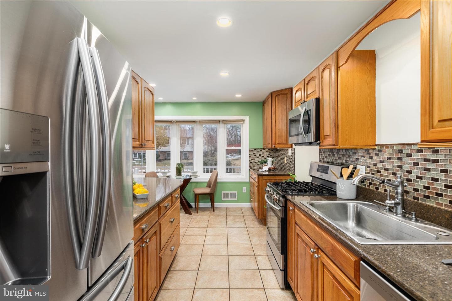 7398 Roxbury Avenue photo 7