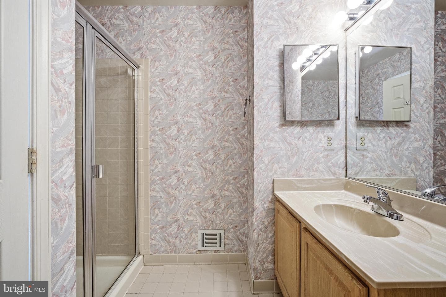 11141 Luxberry Court photo 32