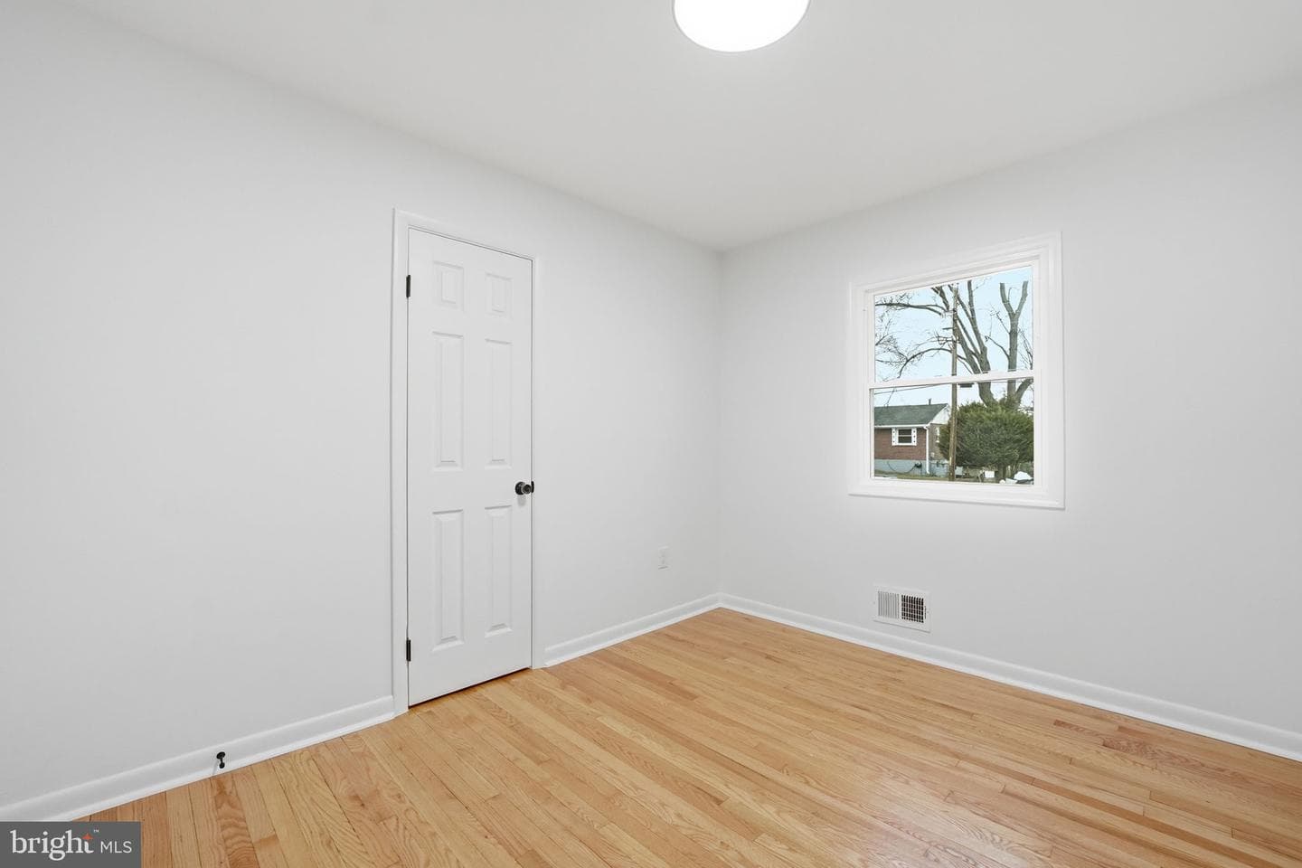 7555 Alleghany Road photo 5