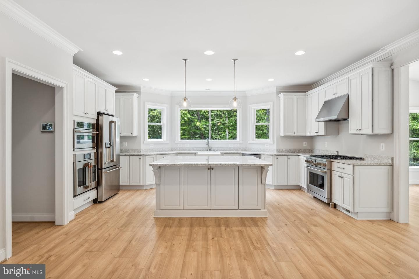 13749 Orlando Road photo 39