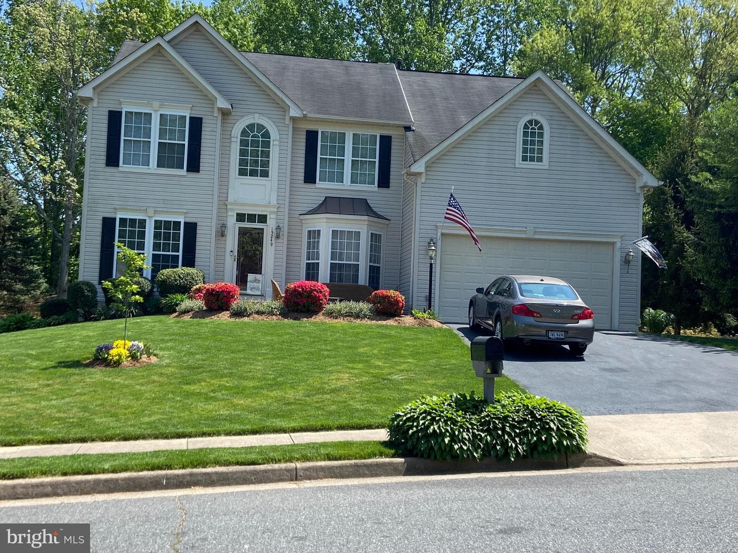 15249 Bowmans Folly Drive photo 2