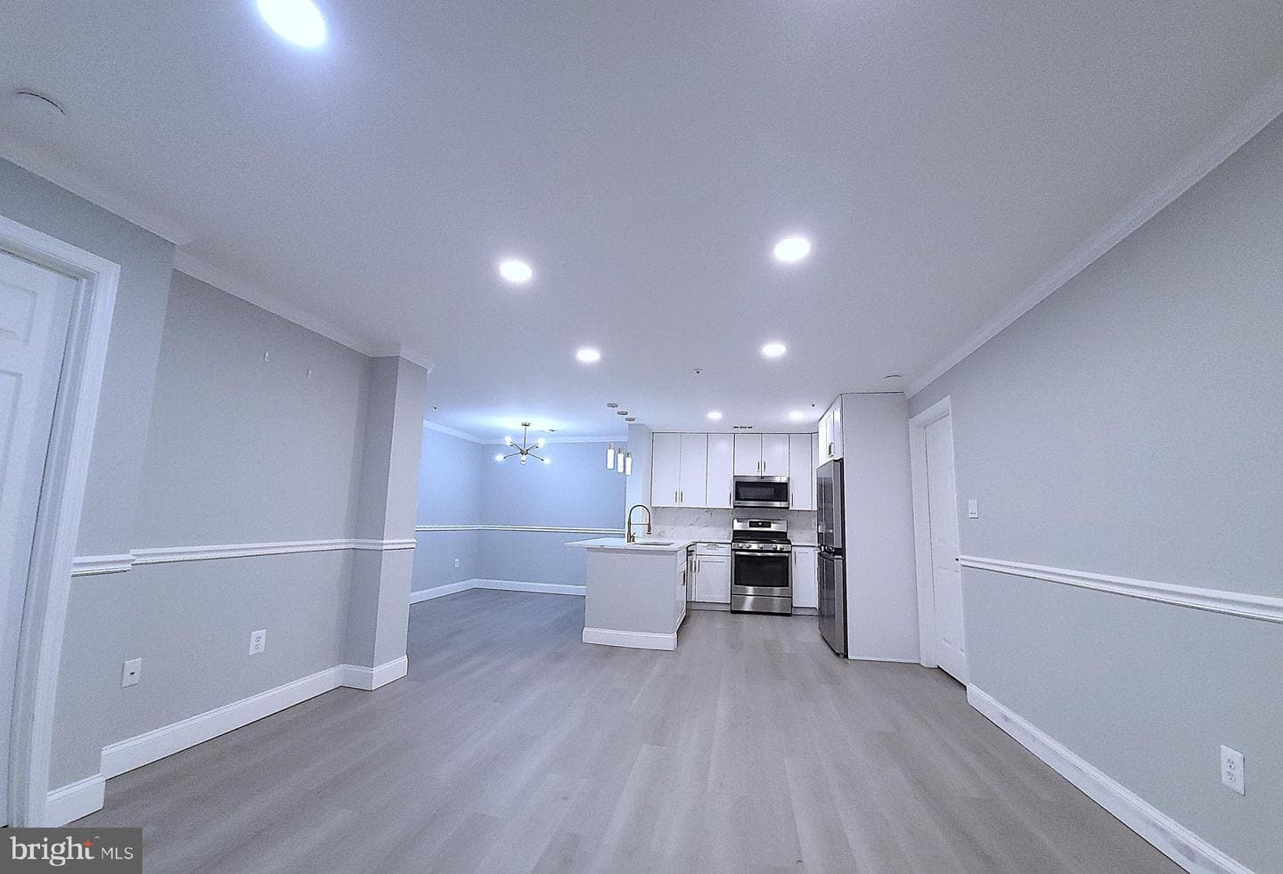 1049 Gardenview Loop #302 photo 9