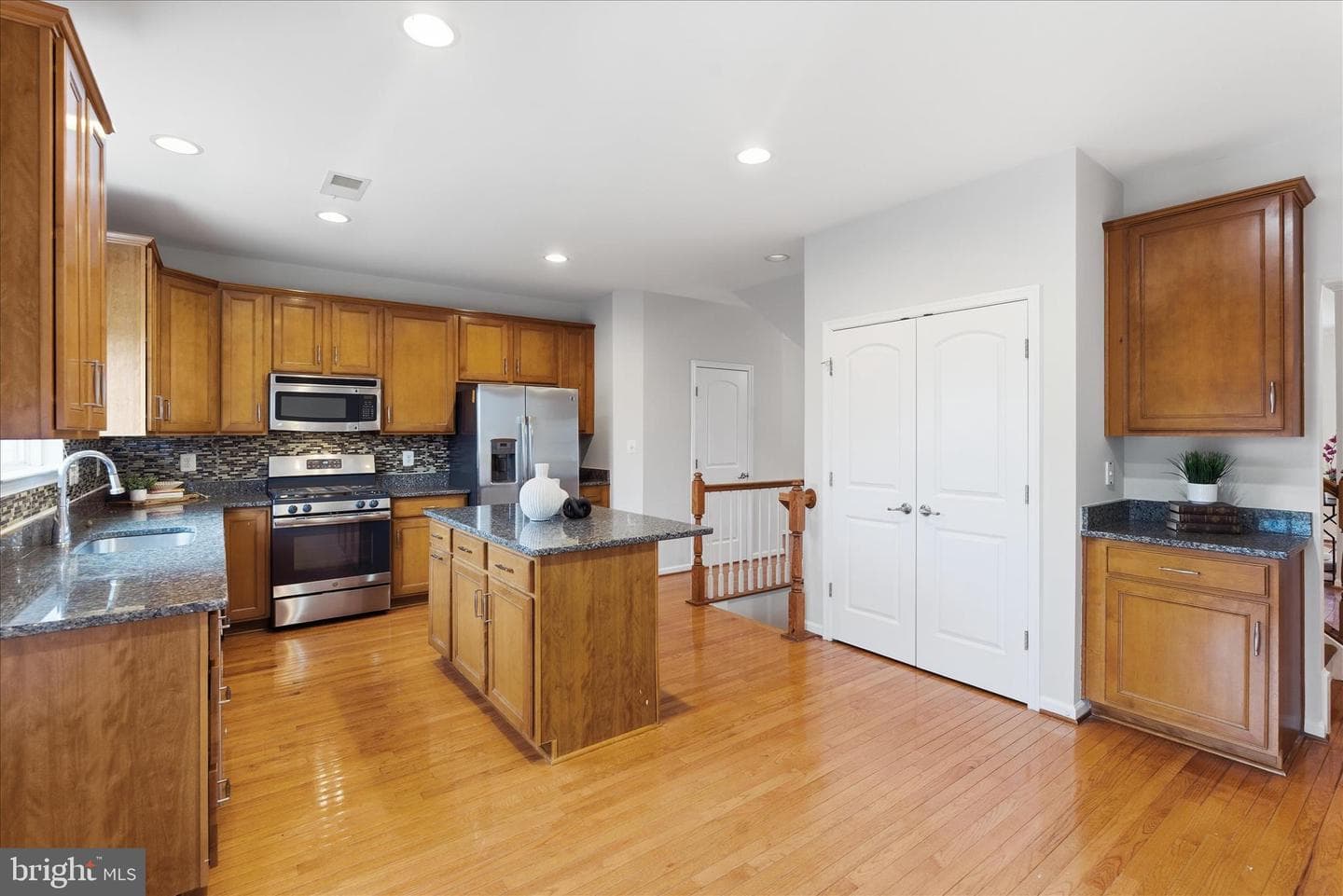 9239 Dawkins Crest photo 16
