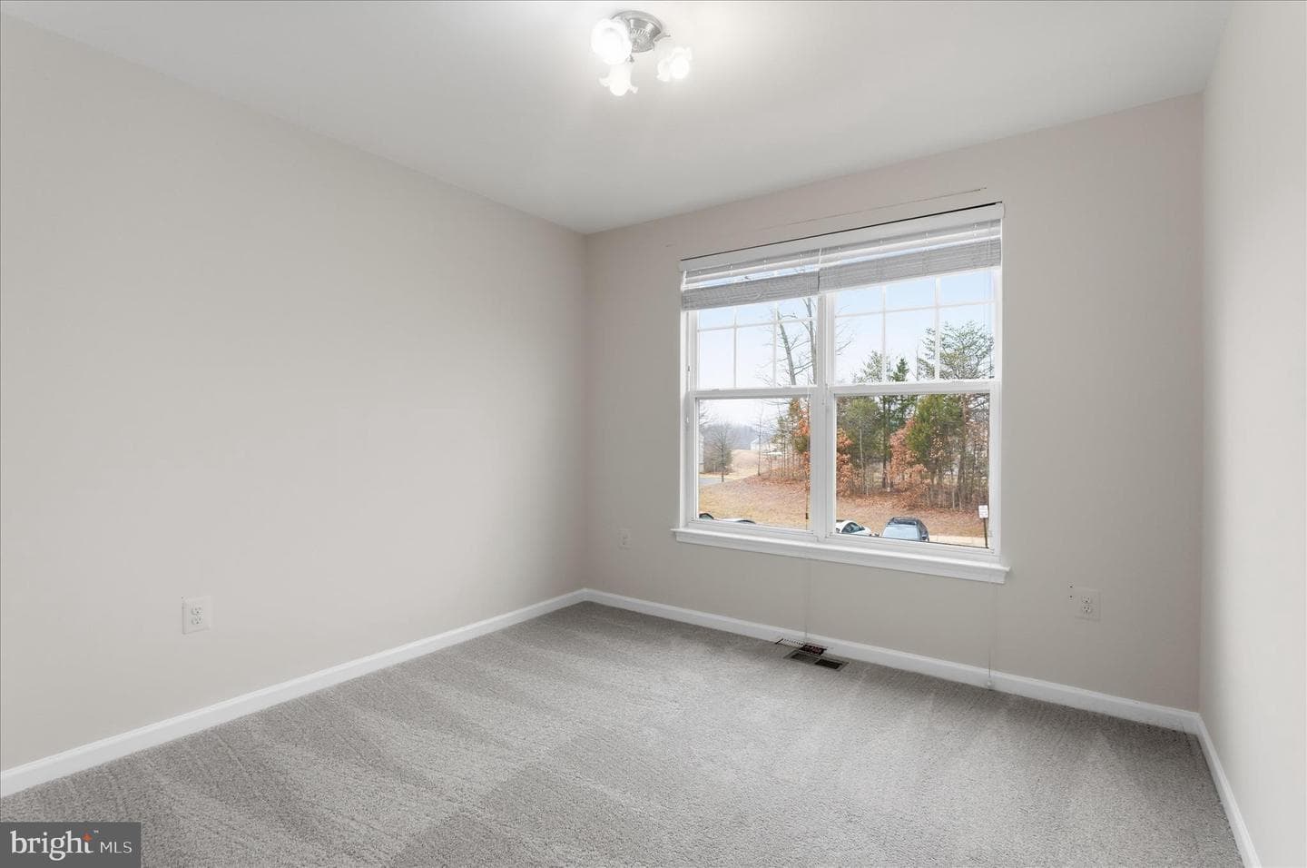 9239 Dawkins Crest photo 28