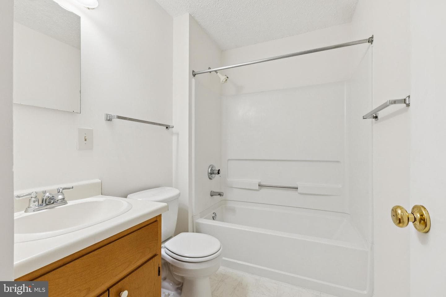 7830 Lake Drive photo 13
