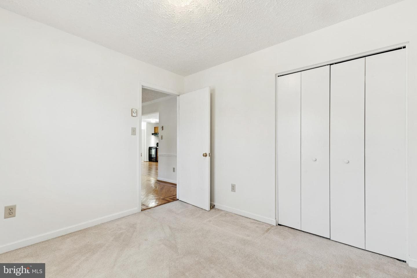 7830 Lake Drive photo 15
