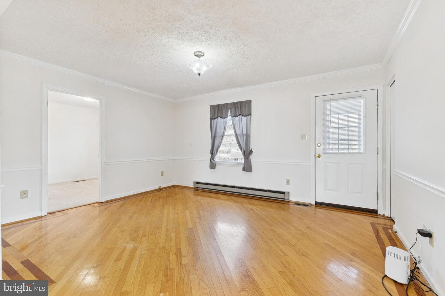 7830 Lake Drive photo 4