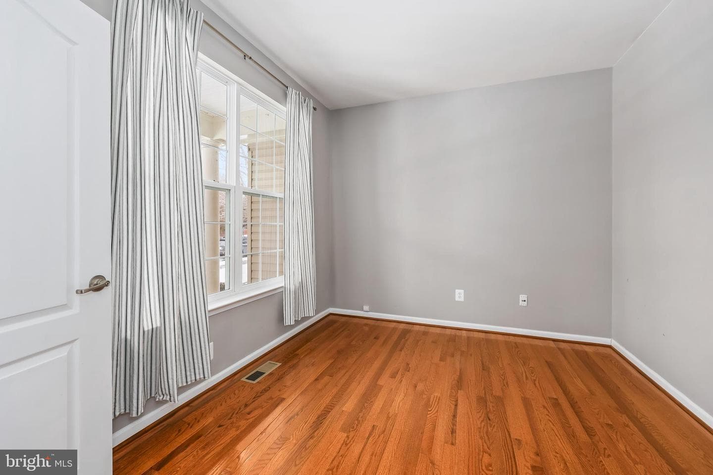 5431 Bantry Court photo 8