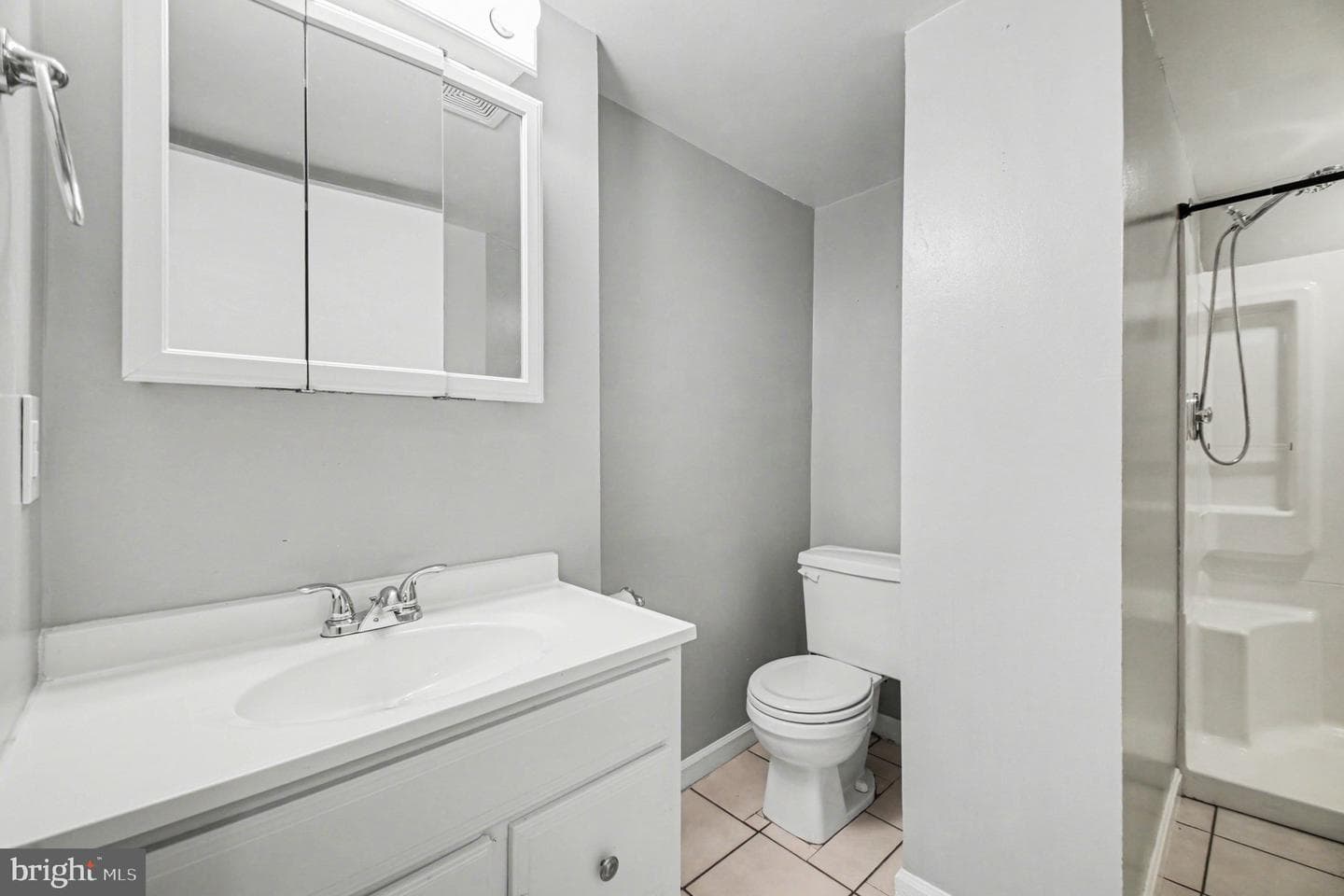 5435 Lomax Way photo 27
