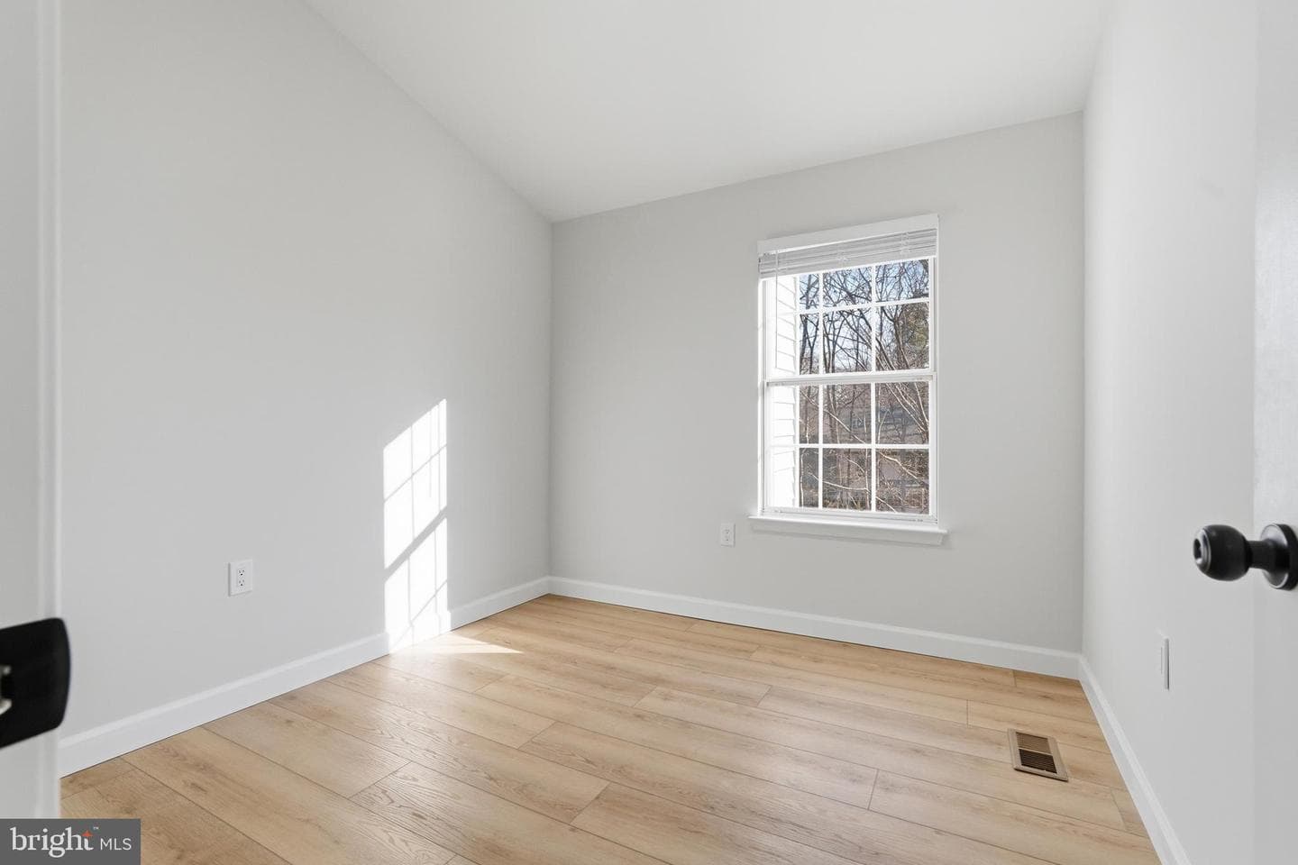 15327 Inlet Place photo 25