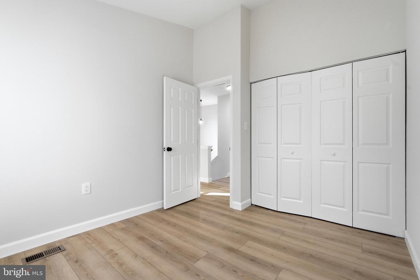 15327 Inlet Place photo 26