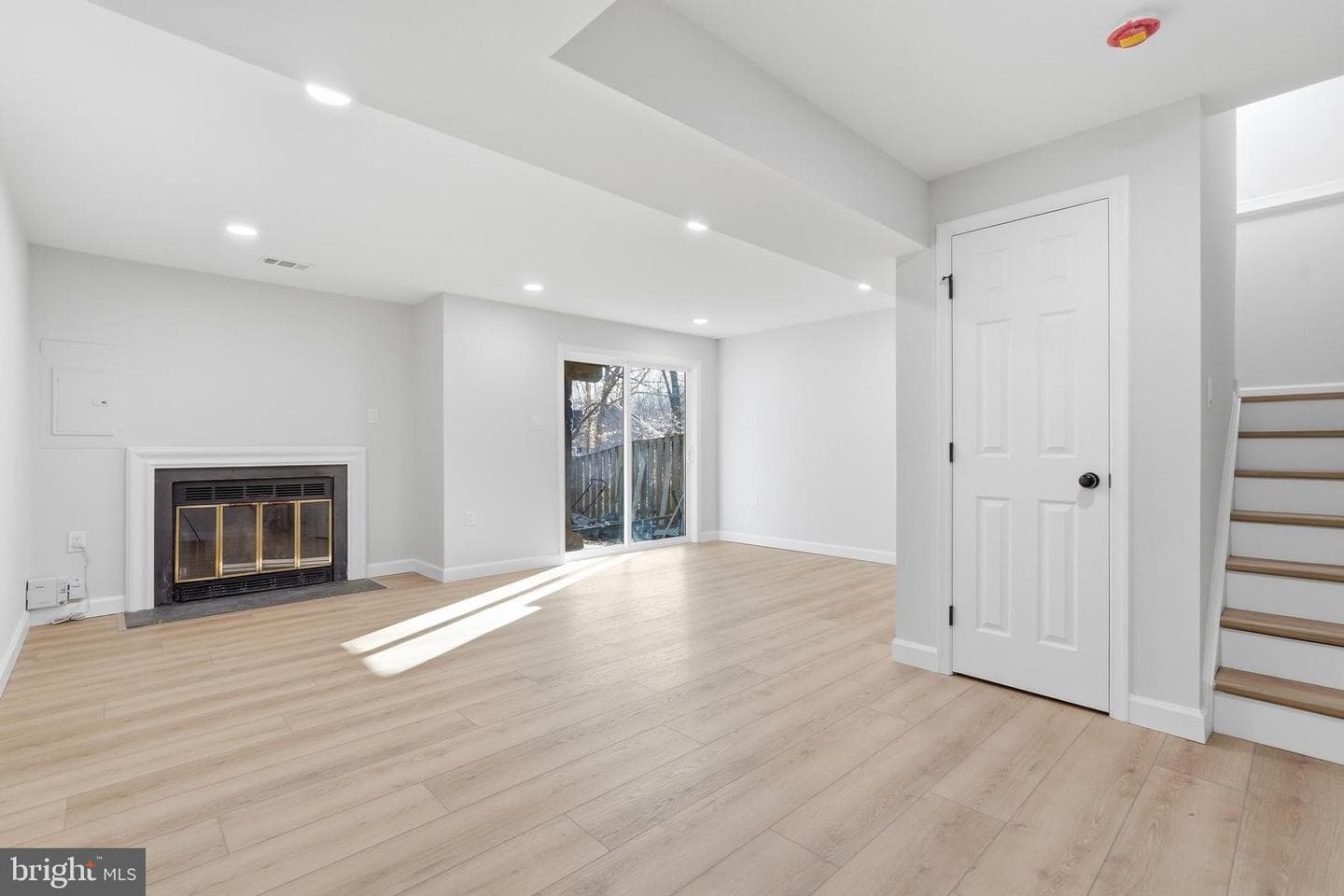 15327 Inlet Place photo 29