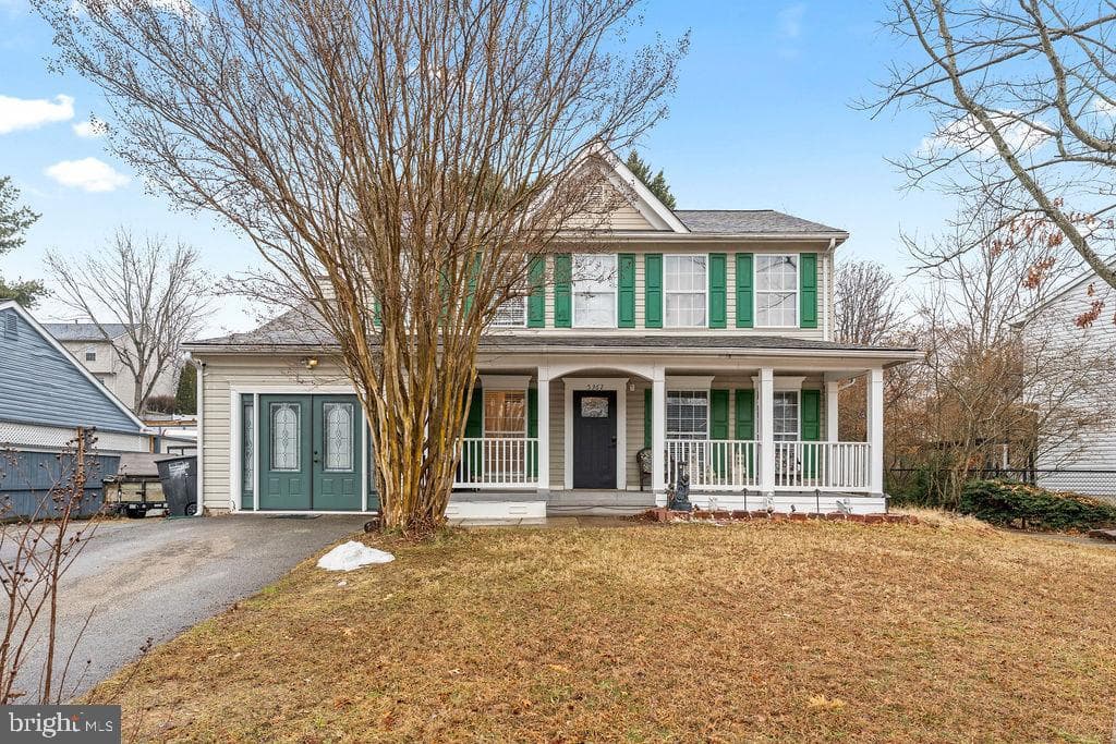 5362 Mansfield Court photo 3