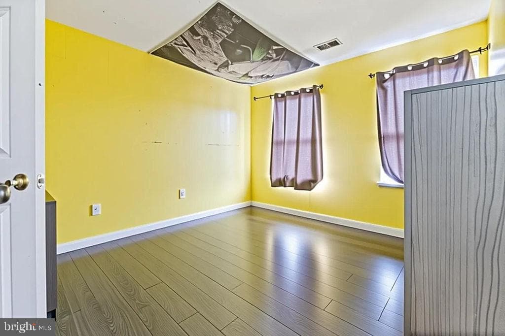 5362 Mansfield Court photo 32