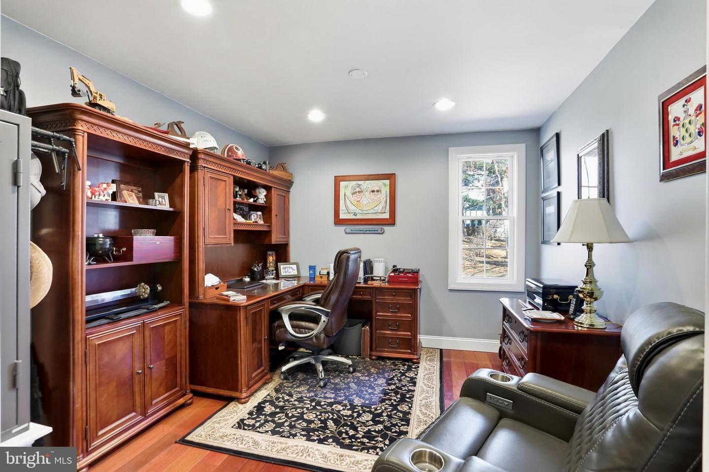 4363 Snow Hill Drive photo 4